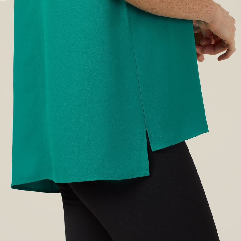 NNT French Georgette Short Sleeve V-Neck Top CATUPU (Emerald)_4
