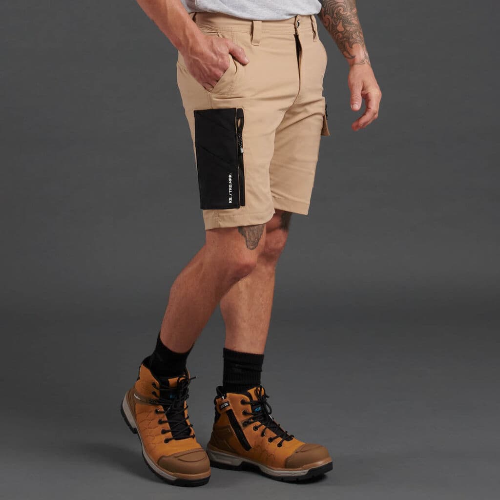 KingGee Mens Trademark Cargo Short (Sandstorm)_2