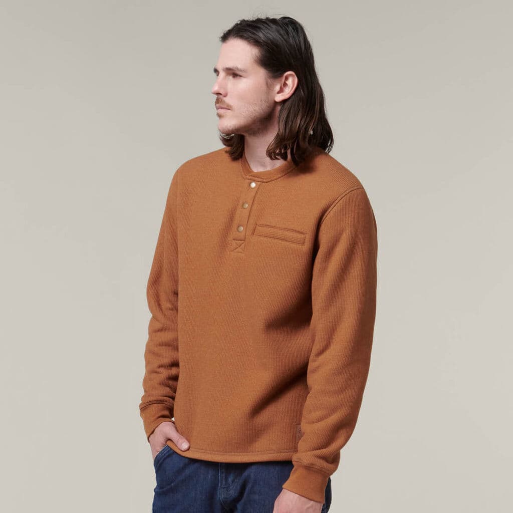 Hard Yakka Sherpa Henley (Walnut)_1